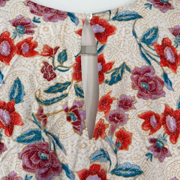 Hollister Long Sleeve Floral Romper Women’s Size XS - Picture 12 of 13